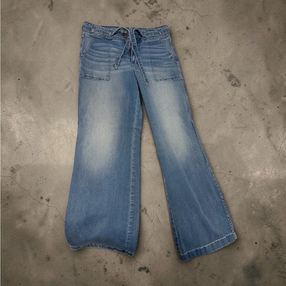 Wide Leg Light Blue Women's Jeans with Tie Waist